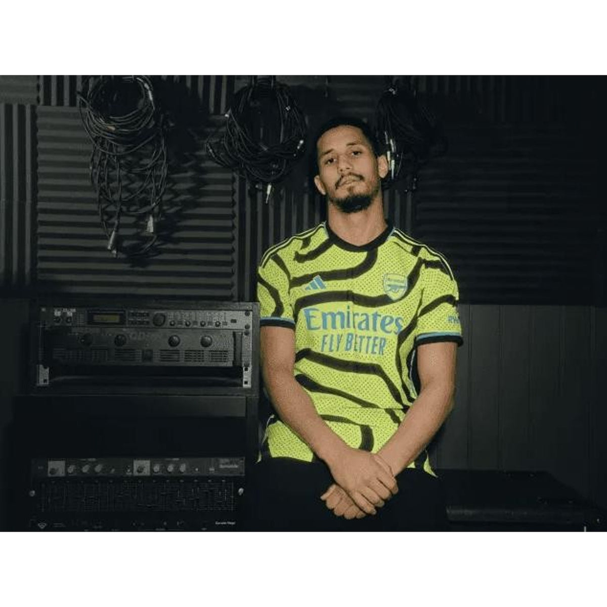 Arsenal 2023–24 Away Saliba HEAT.RDY Jersey – Men’s XL | Player Version Football Shirt