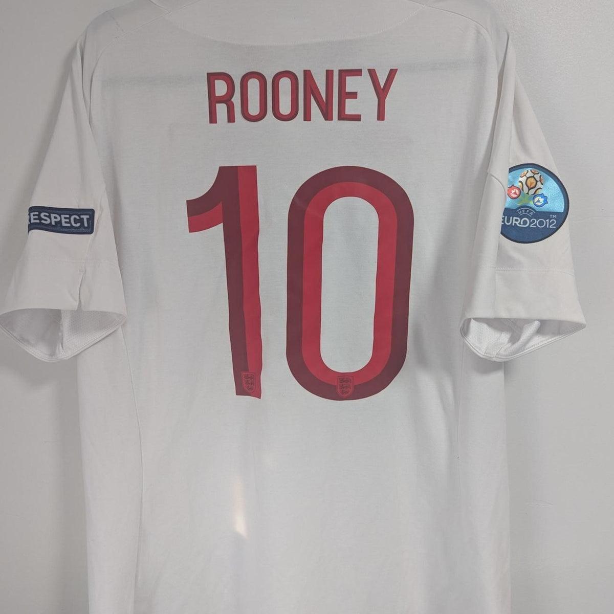 England 2012 Home Rooney Jersey – Men’s XL | Umbro Euro Era Football Shirt