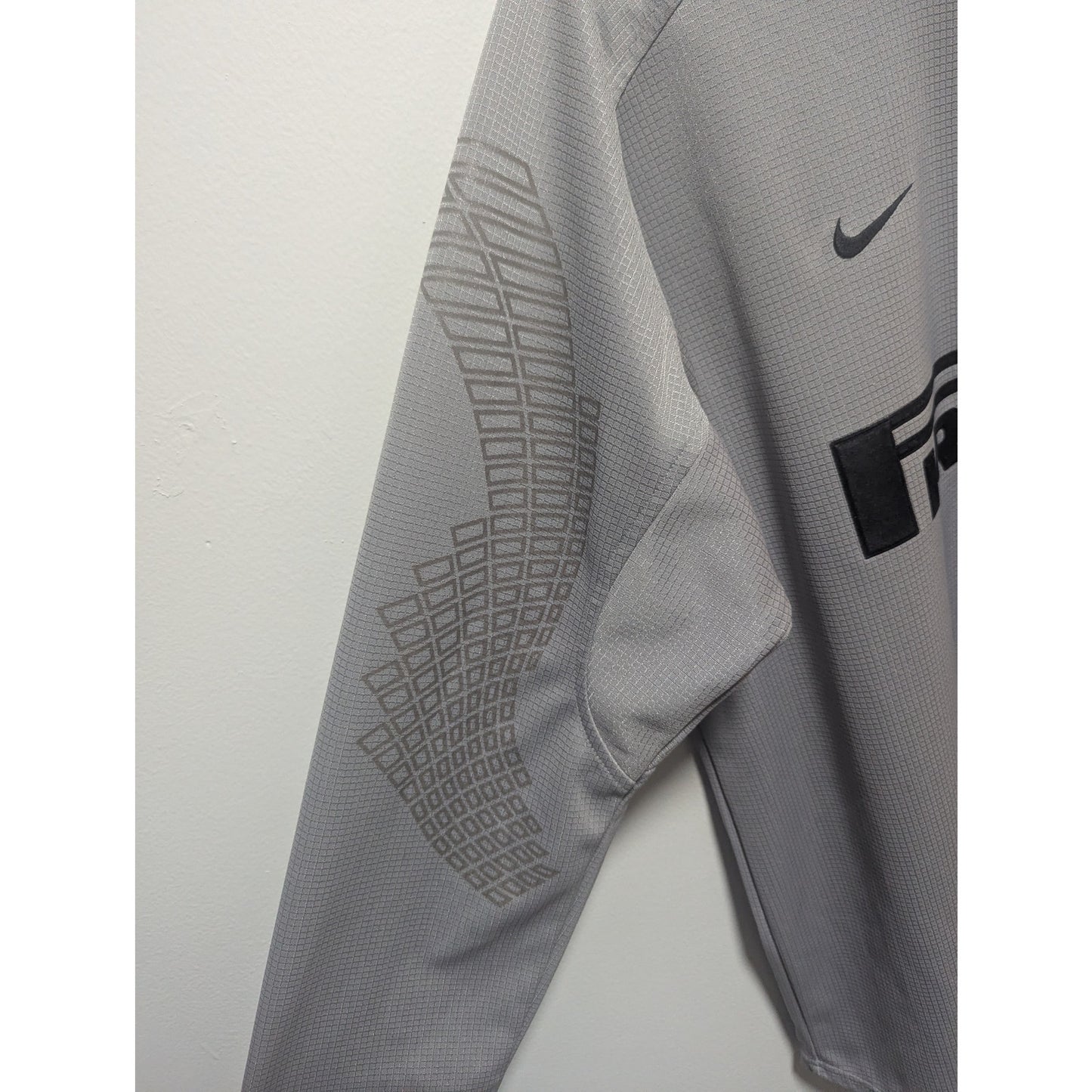 Inter Milan 2000-01 Goalkeeper Jersey LS Men's Large Authentic Vintage Nike Pirelli