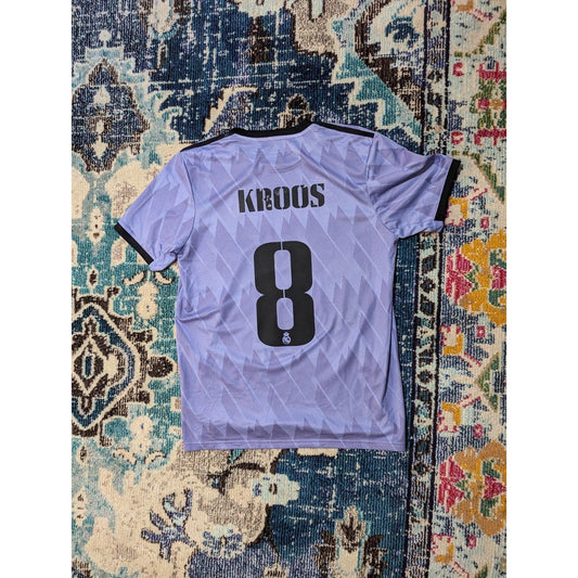 Real Madrid 2022-2023 Away Toni Kroos Jersey - Men's Large (H18489)