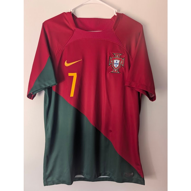 Portugal 2022 Home Cristiano Ronaldo Jersey Men’s Large Nike World Cup Soccer Shirt