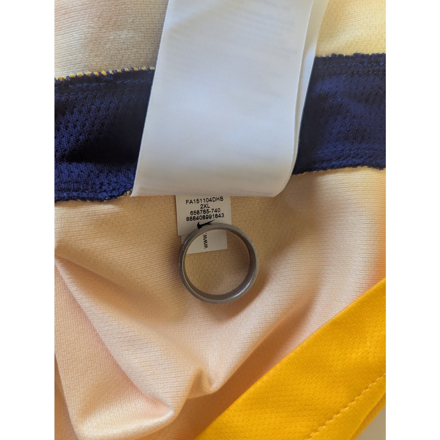 FC Barcelona 2015-16 Away Lionel Messi Jersey - Men's XXL