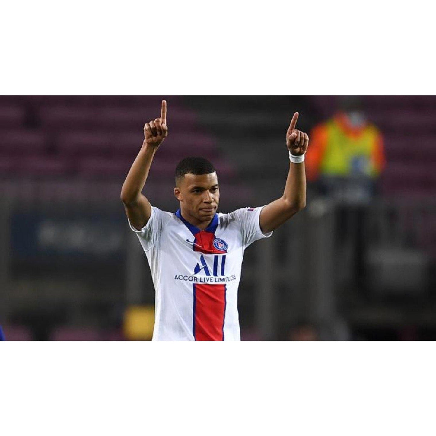 PSG 2020-2021 Away Kylian Mbappe Jersey - Men's Large - Nike Vaporknit Player Version