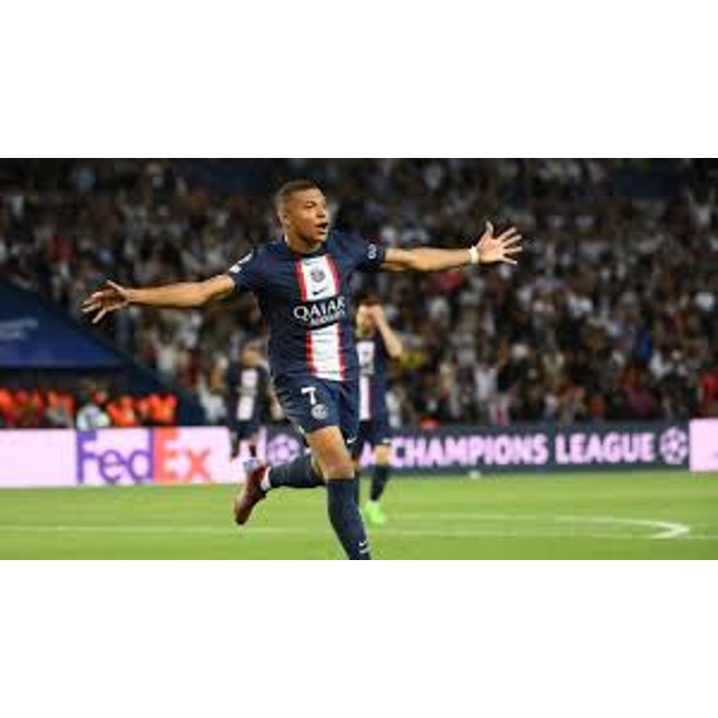 PSG 2022-23 Home Mbappe Jersey - Men's Large - NWT