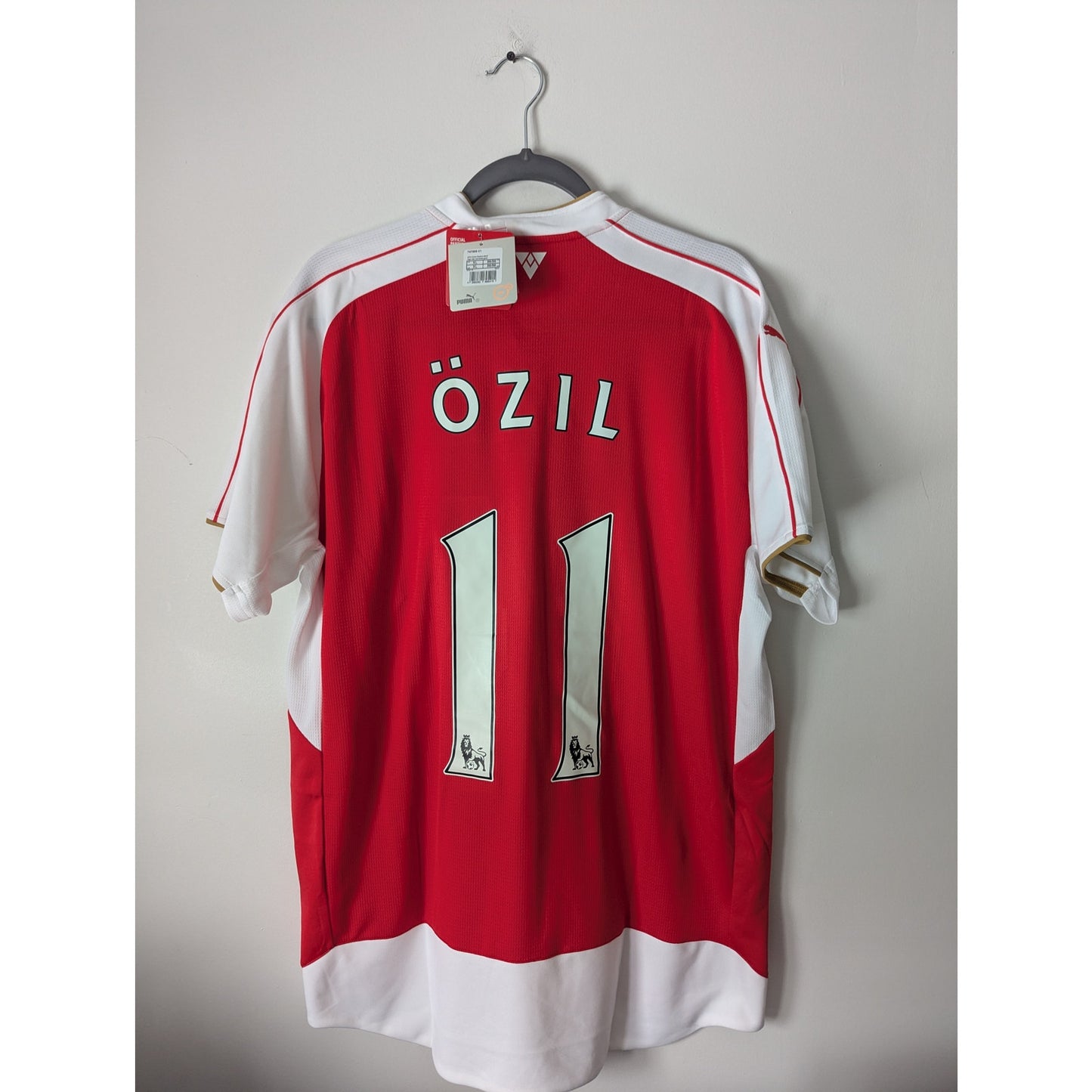 Arsenal 2015-2016 Home Ozil Soccer Jersey NWT Men XL Authentic Vintage PUMA
