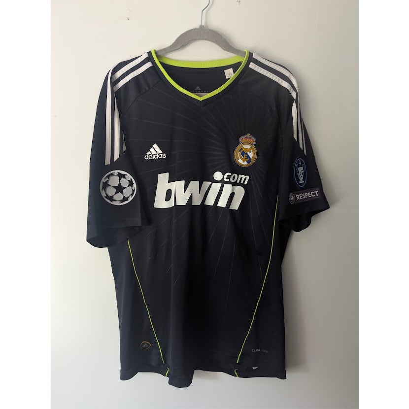 Real Madrid 2010-11 away Ronaldo jersey - photo 2