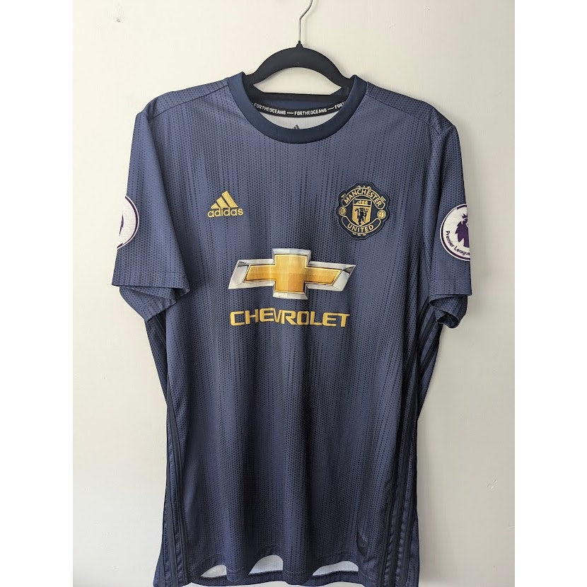 Manchester United 2018-19 Lukaku Third Jersey Men’s Large Adidas EPL Soccer Shirt