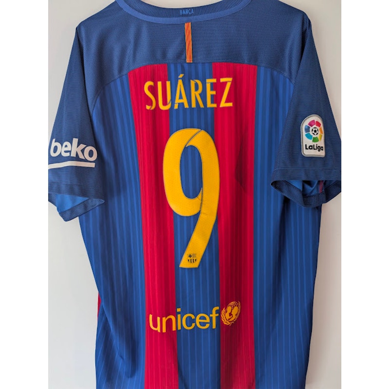 FC Barcelona 2016-17 home Luis Suarez jersey, Nike, men's XL