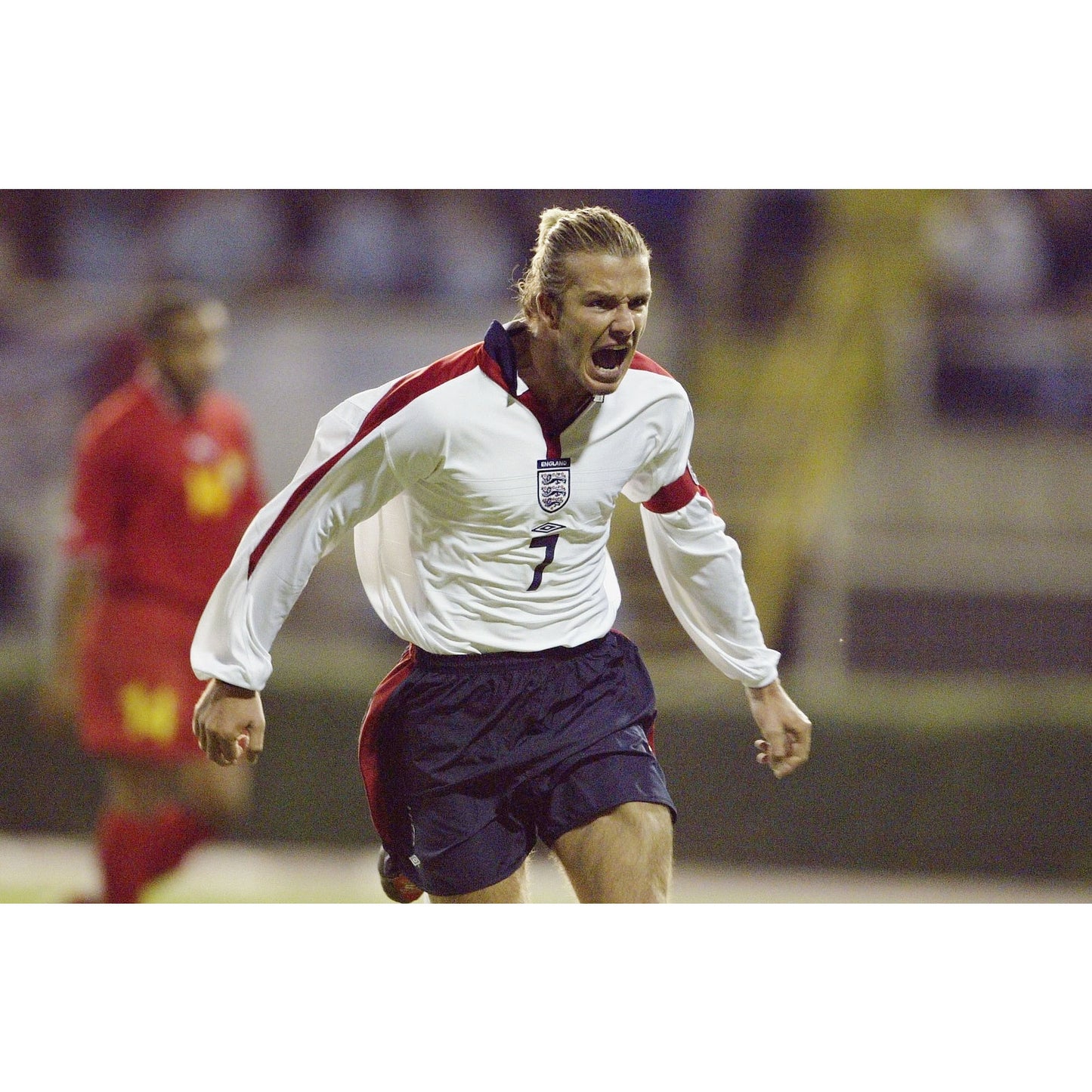 England 2004 Home David Beckham Jersey Men's Large Euros Fully Patched