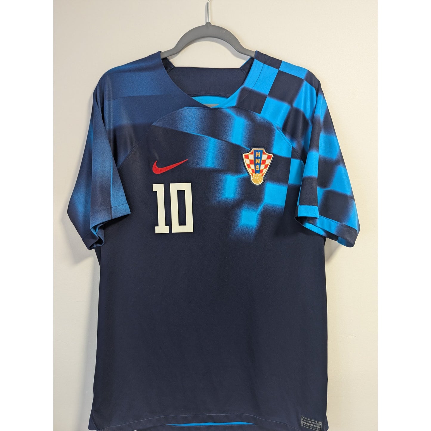 Croatia 2022 Away Luka Modric Jersey - Men's Large