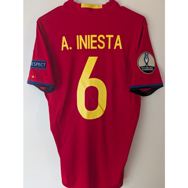 Spain 2016 Home Andres Iniesta 6 Jersey Mens Medium Adidas UEFA Euro 2016 Patch Vintage