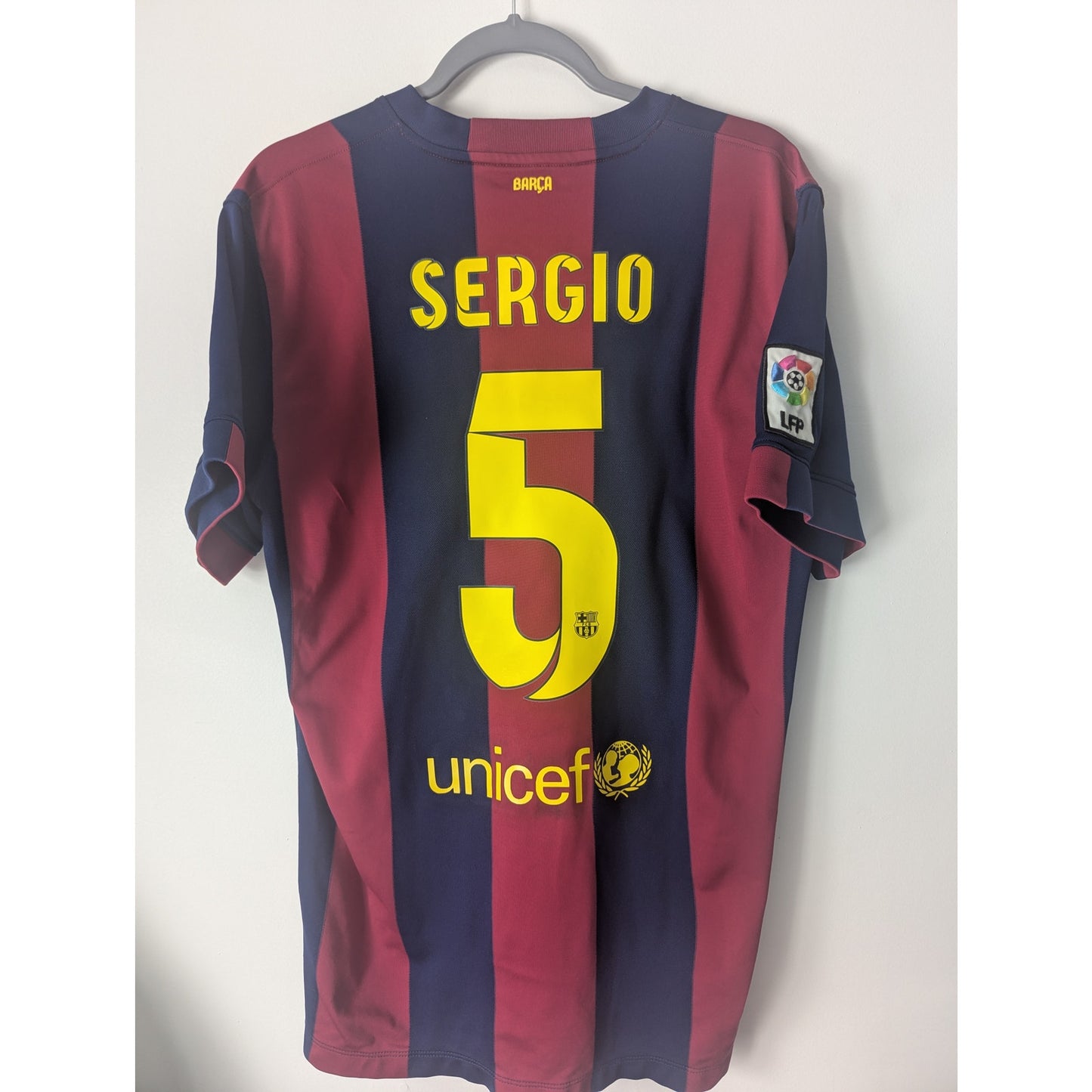 FC Barcelona 2014-15 Sergio Busquets Home Jersey Men’s Large Authentic Nike Soccer Shirt