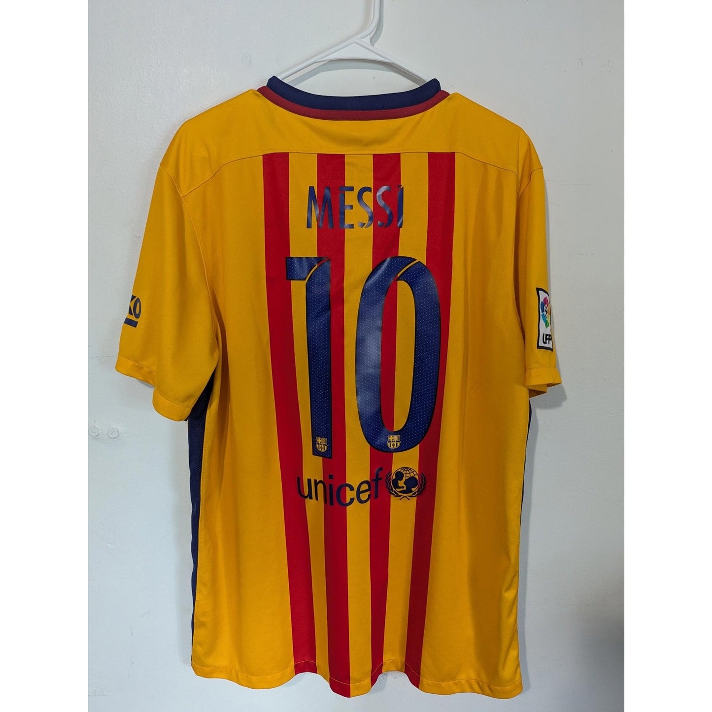 FC Barcelona 2015-16 Away Lionel Messi Jersey Men XL - Authentic Nike Kit
