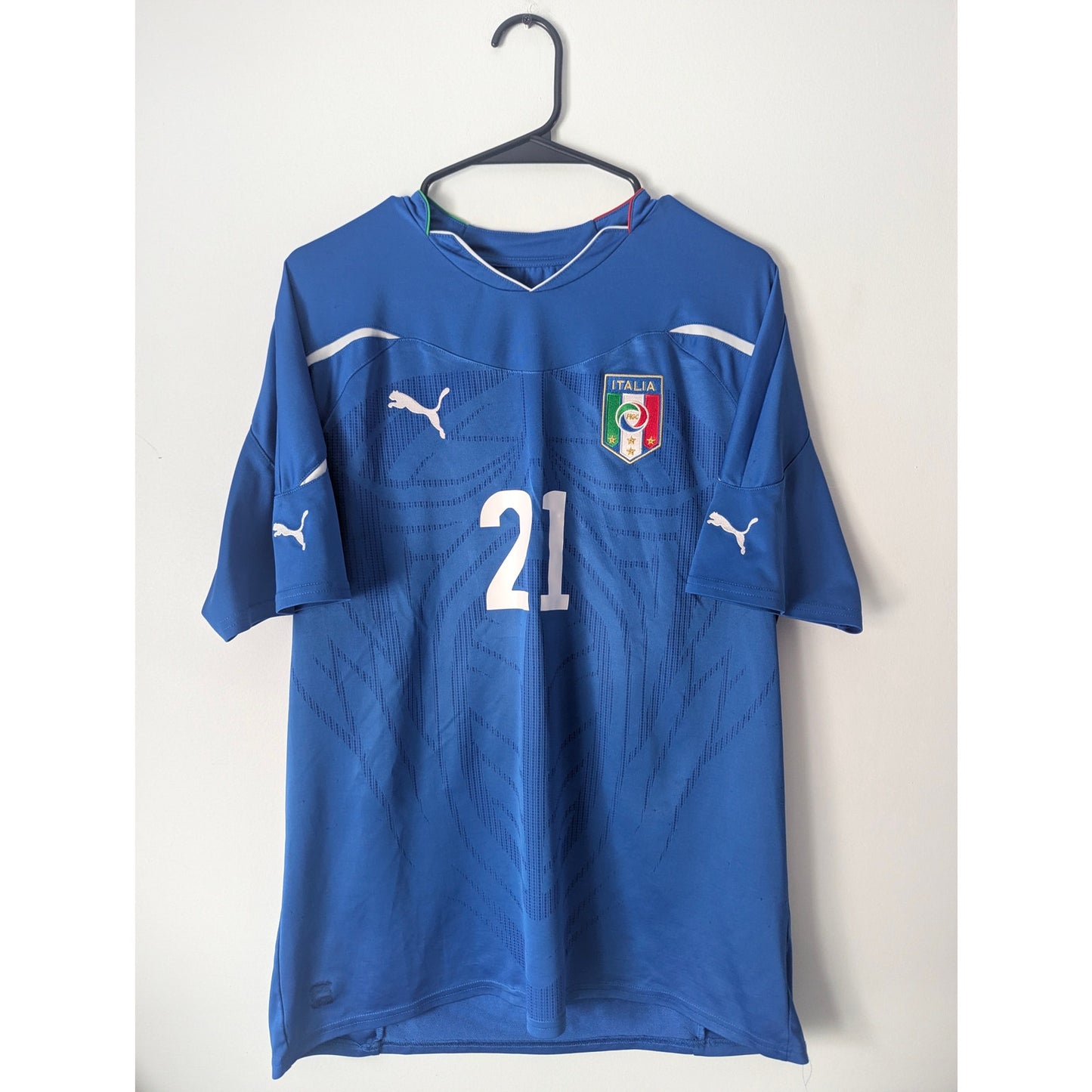 Italy 2010 Home Andrea Pirlo Jersey – Men’s Large | Classic Azzurri World Cup Shirt