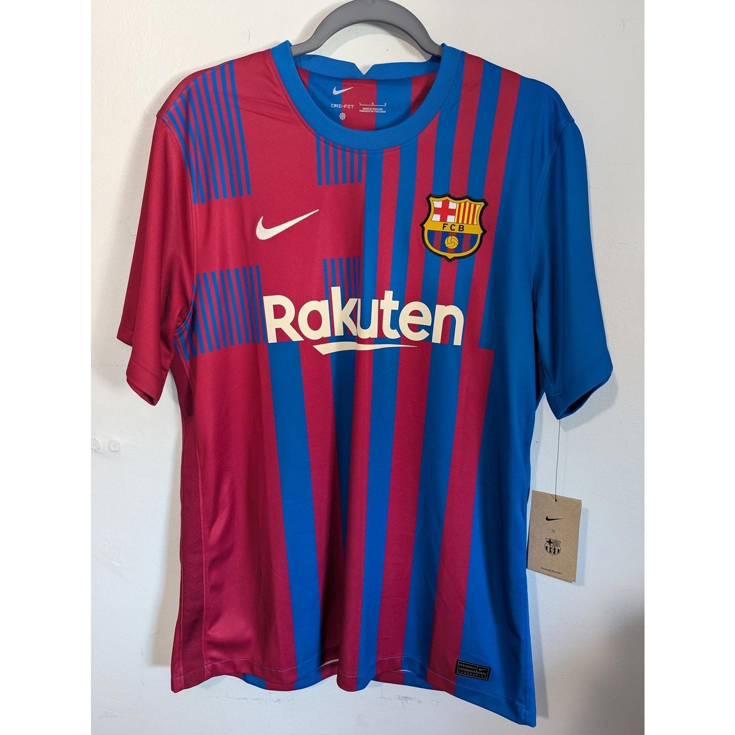 FC Barcelona 2021-22 Home Pedri Jersey - Men's Large - NWT