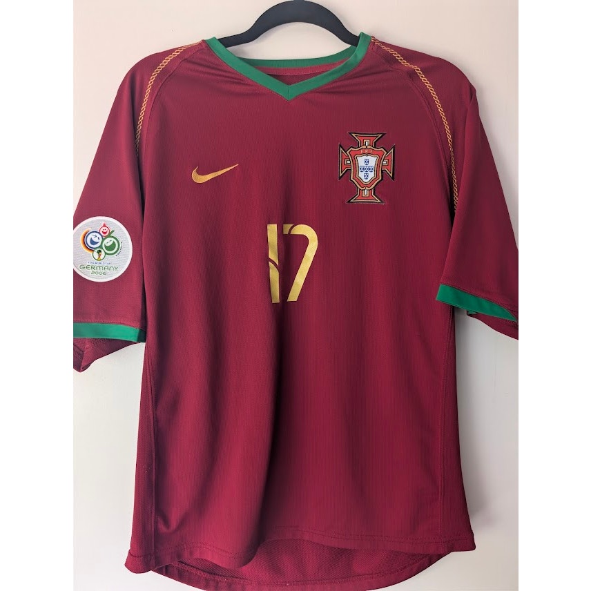 Portugal 2006 Home Cristiano Ronaldo Jersey Men’s Small Nike 2006 World Cup Fully Patched