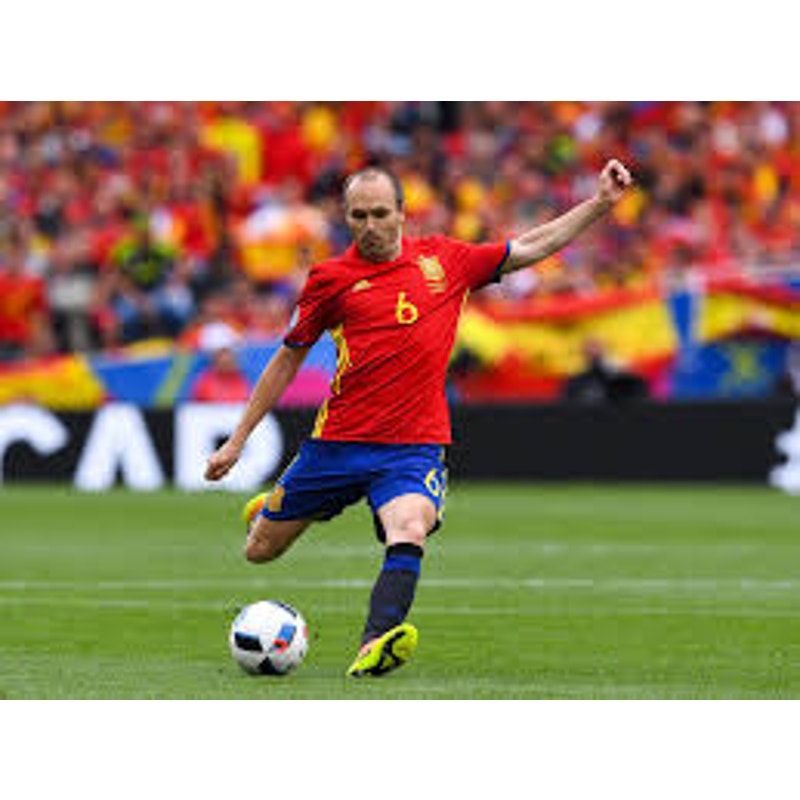 Spain 2016 Andres Iniesta Home Jersey Men’s XL Adidas Euro 2016 Soccer Shirt