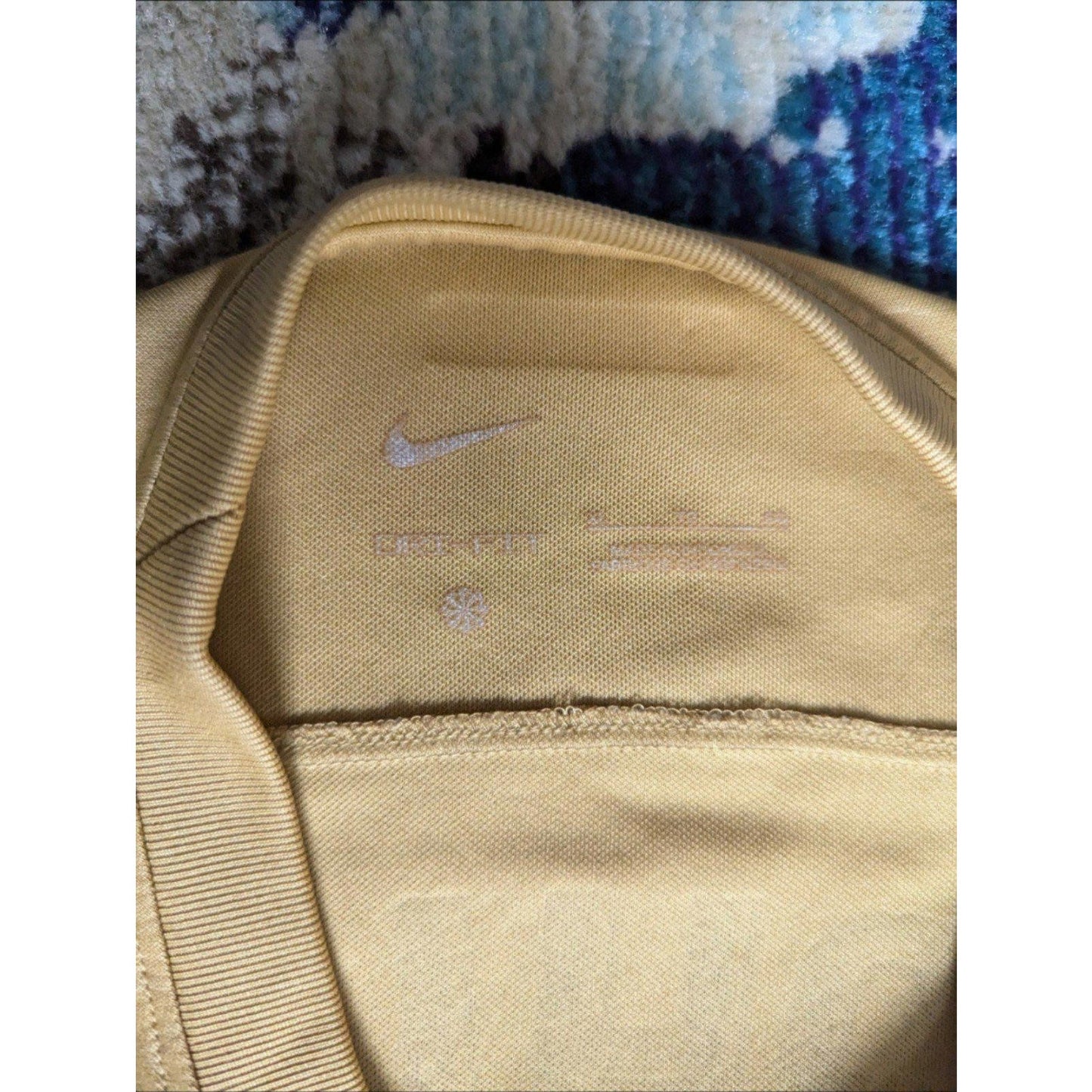 FC Barcelona 2022-23 Away Raphinha Jersey - Men's XL